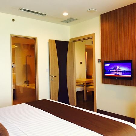 บีดับเบิ้ลยู สวีท เบลิตุง Hotel ตันจุงปันดัน ภายนอก รูปภาพ