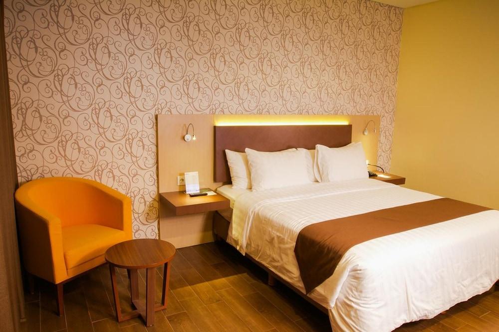 บีดับเบิ้ลยู สวีท เบลิตุง Hotel ตันจุงปันดัน ภายนอก รูปภาพ