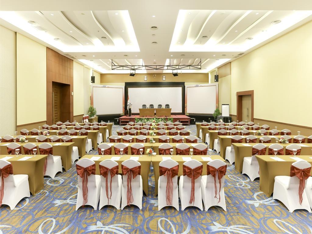 บีดับเบิ้ลยู สวีท เบลิตุง Hotel ตันจุงปันดัน ภายนอก รูปภาพ