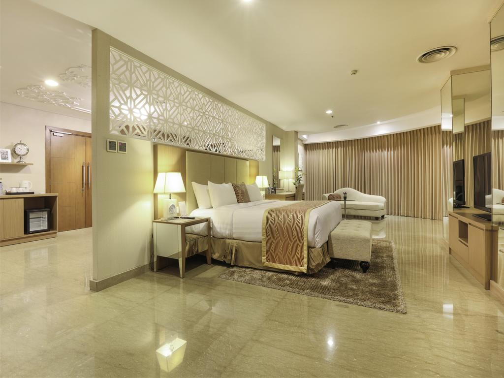 บีดับเบิ้ลยู สวีท เบลิตุง Hotel ตันจุงปันดัน ภายนอก รูปภาพ