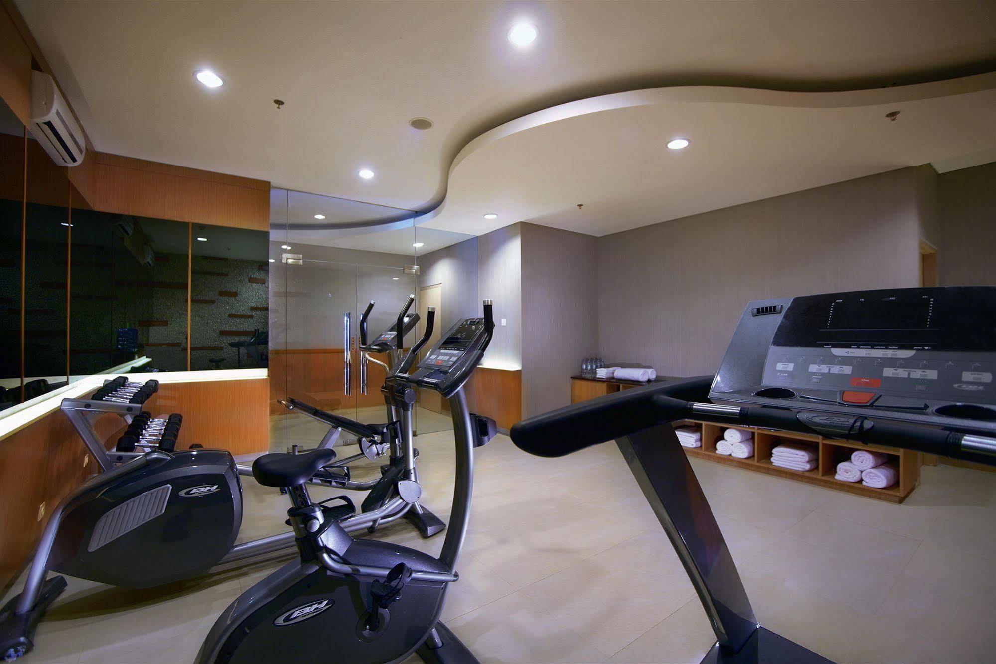 บีดับเบิ้ลยู สวีท เบลิตุง Hotel ตันจุงปันดัน ภายนอก รูปภาพ